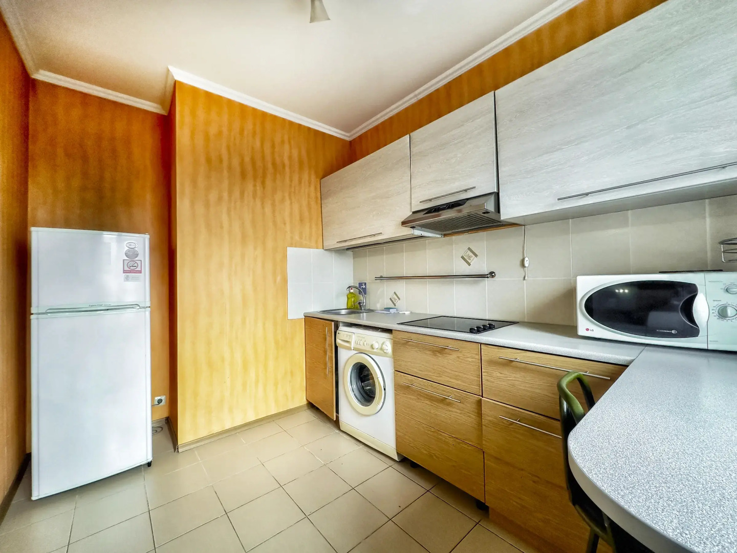 Апартаменты 05. Самый центр. Вид на город и горы. Идеально для командированных и туристов.