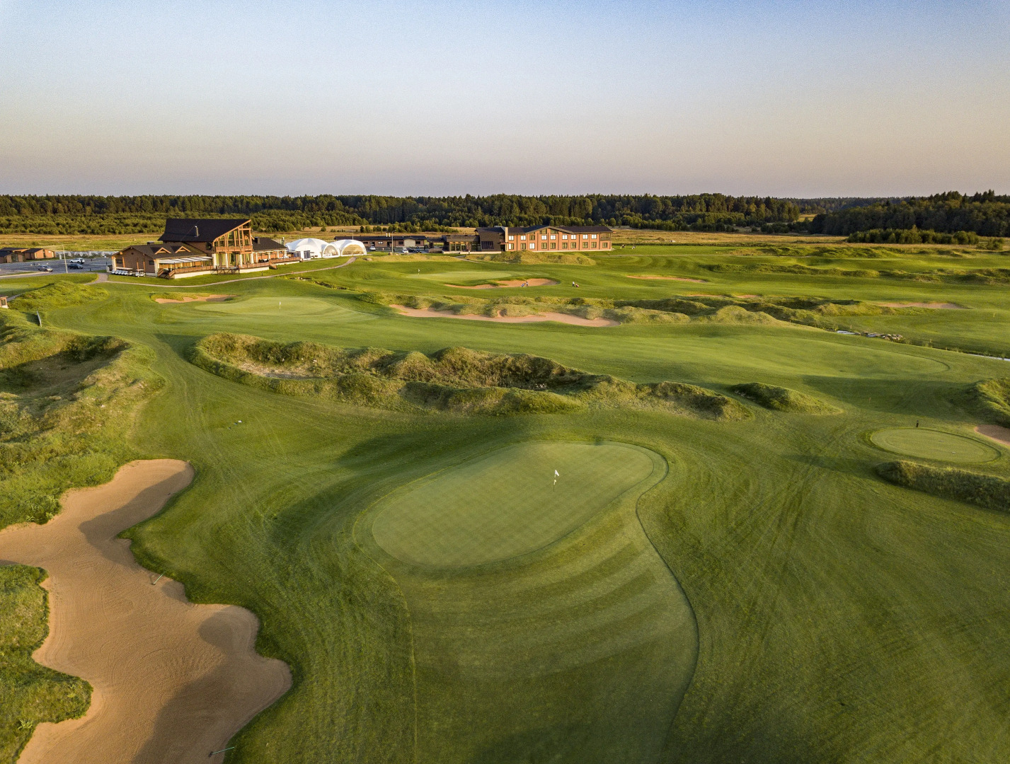 Отель Горки Гольф Курорт