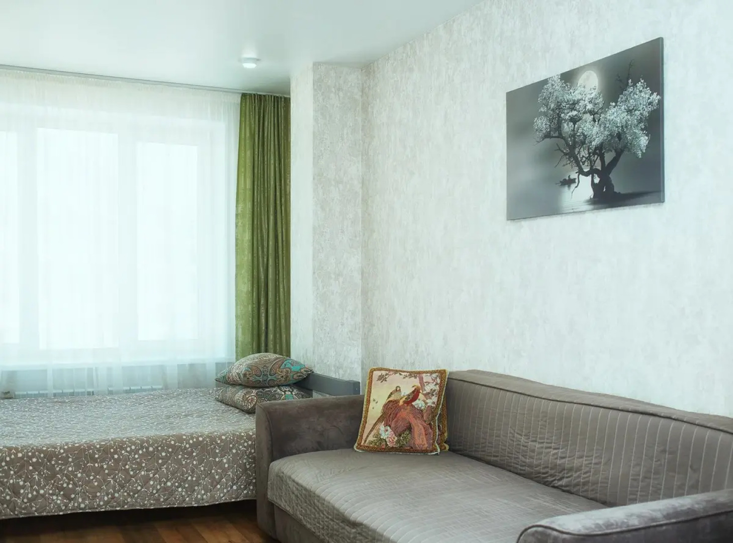 Квартира на Генерала Тихонова