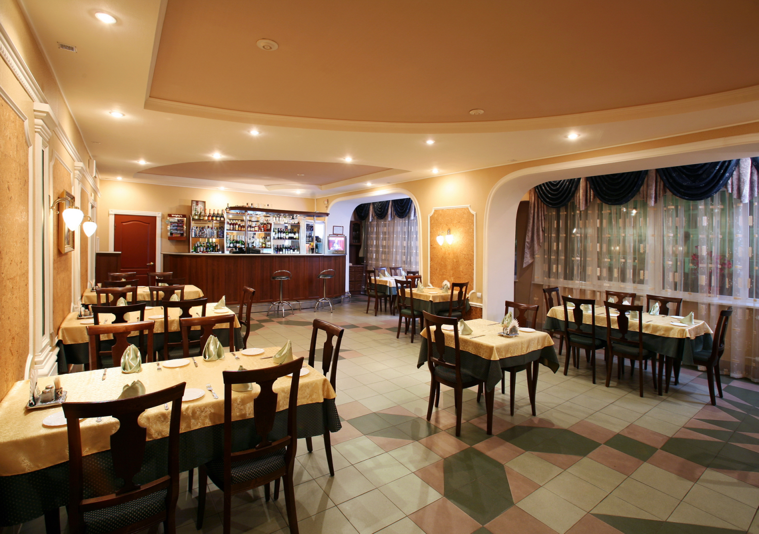 Гостиница Эврика