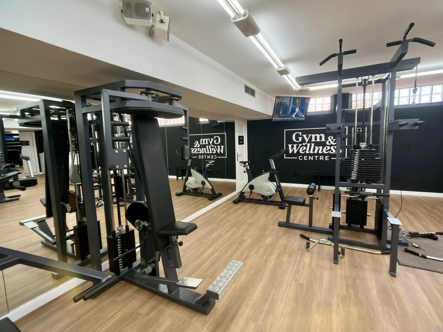 Курортный отель Ramada Hotel & Suites by Wyndham Costa del Sol