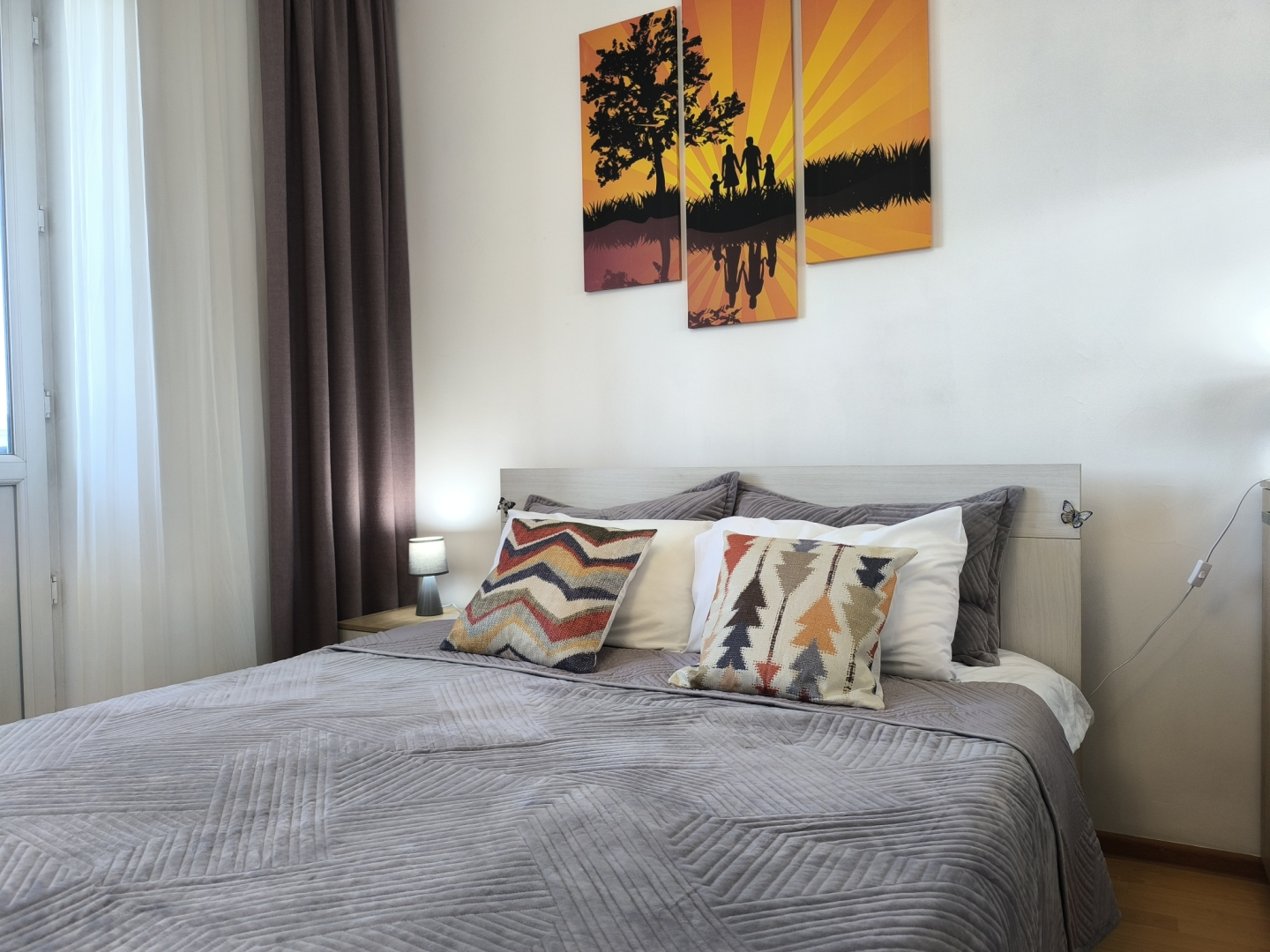 Двухкомнатная Квартира в Центре с Видом на Город и на Горы