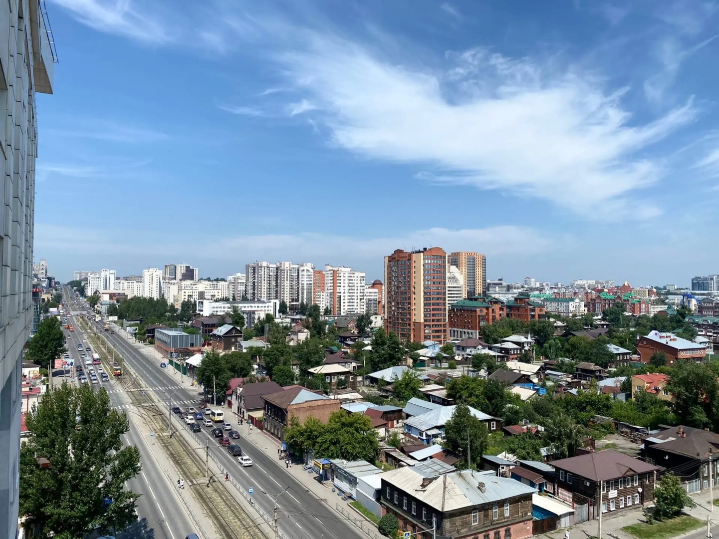 Апартаменты в центре города Барнаула Никитина 107