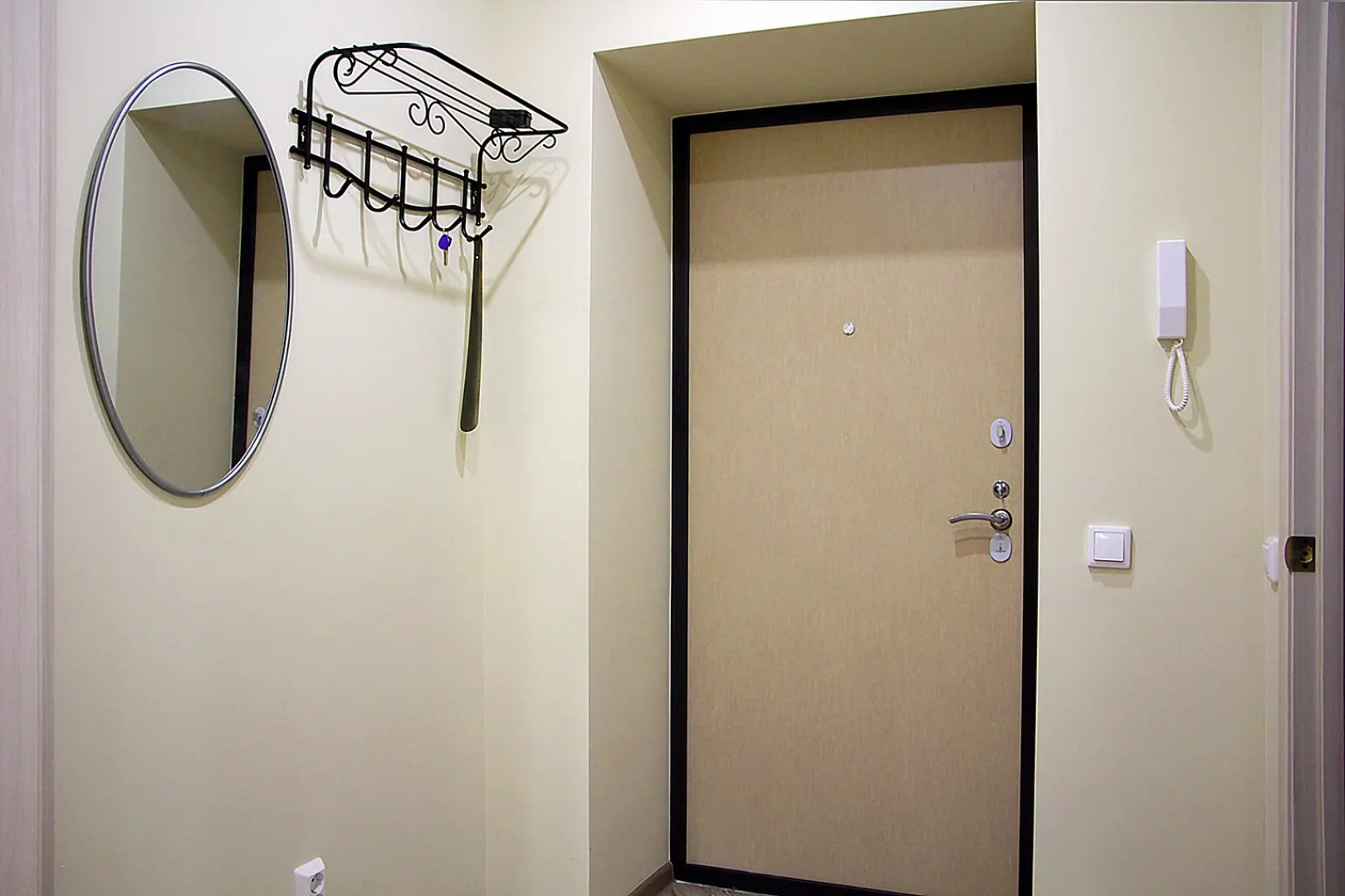 Апартаменты 2 у Патриаршей Сеть ЙоХоум