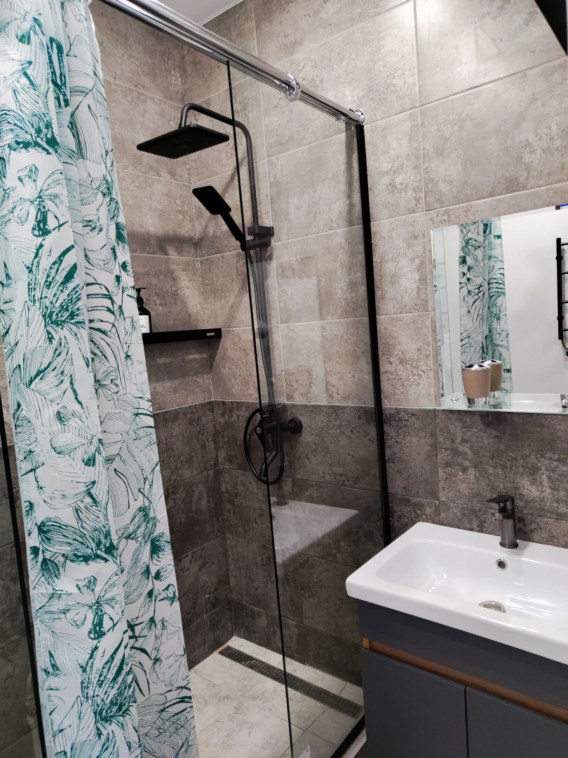 Апартаменты Брикк Y&F 5