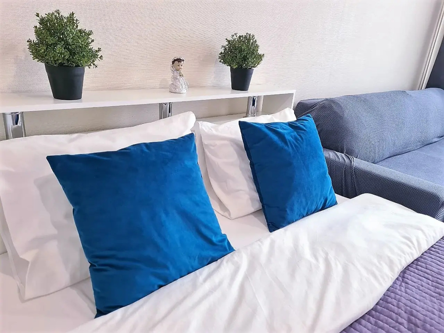 Апартаменты Runway Apartments