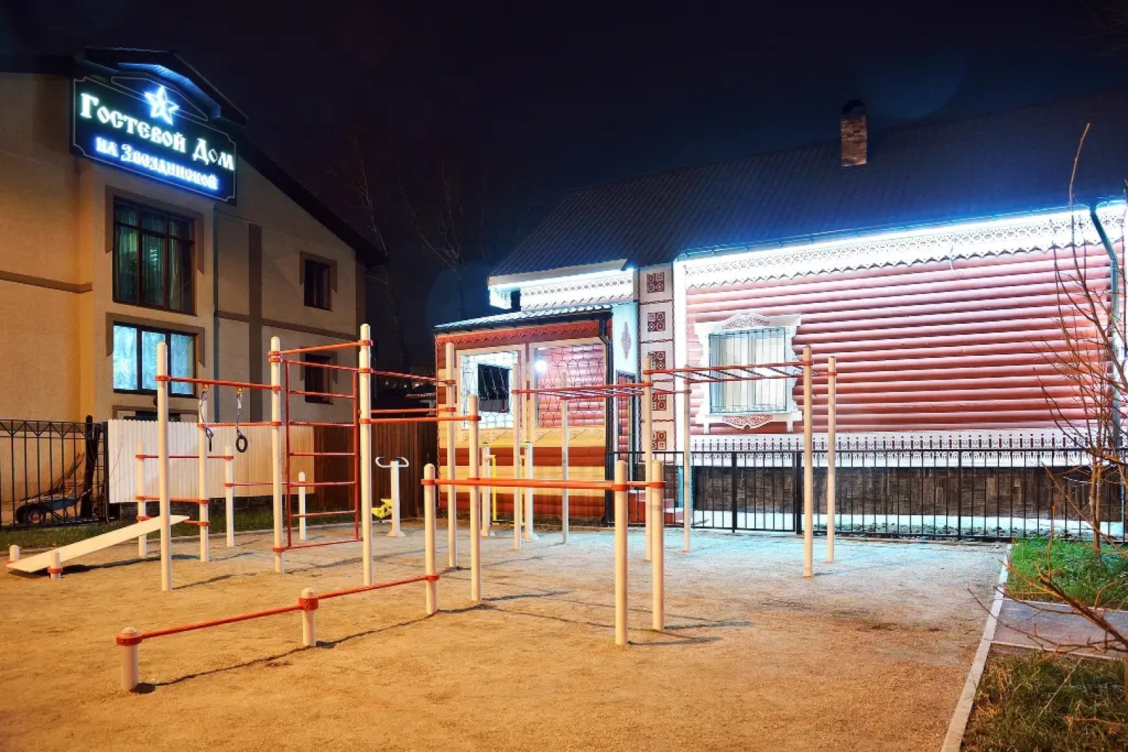 Отель на Звездинской