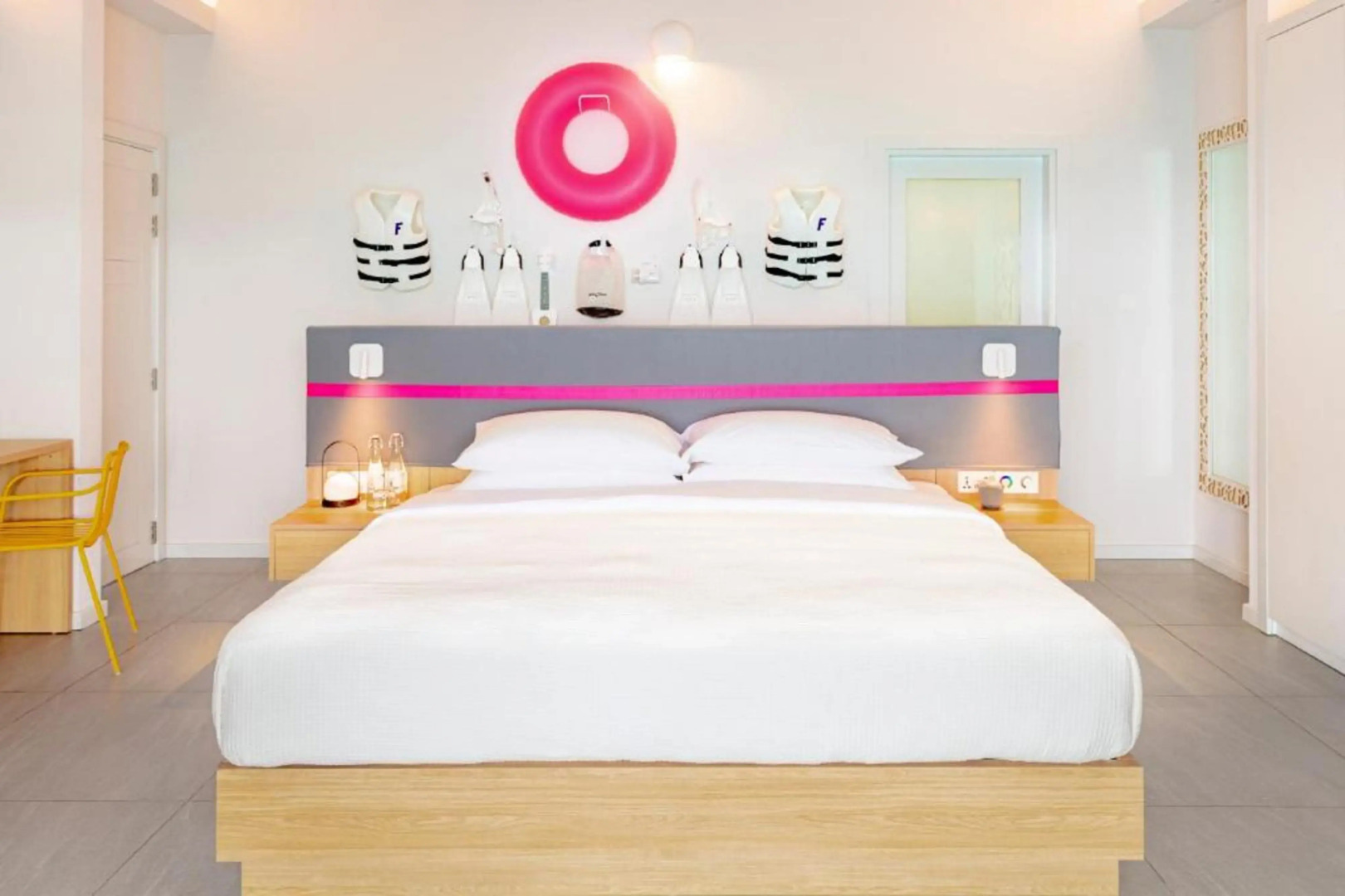 Resort The Standard Huruvalhi Maldives