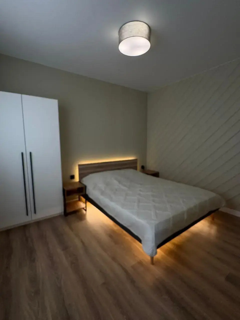 Частный дом с новым дизайнерским ремонтом и мебелью