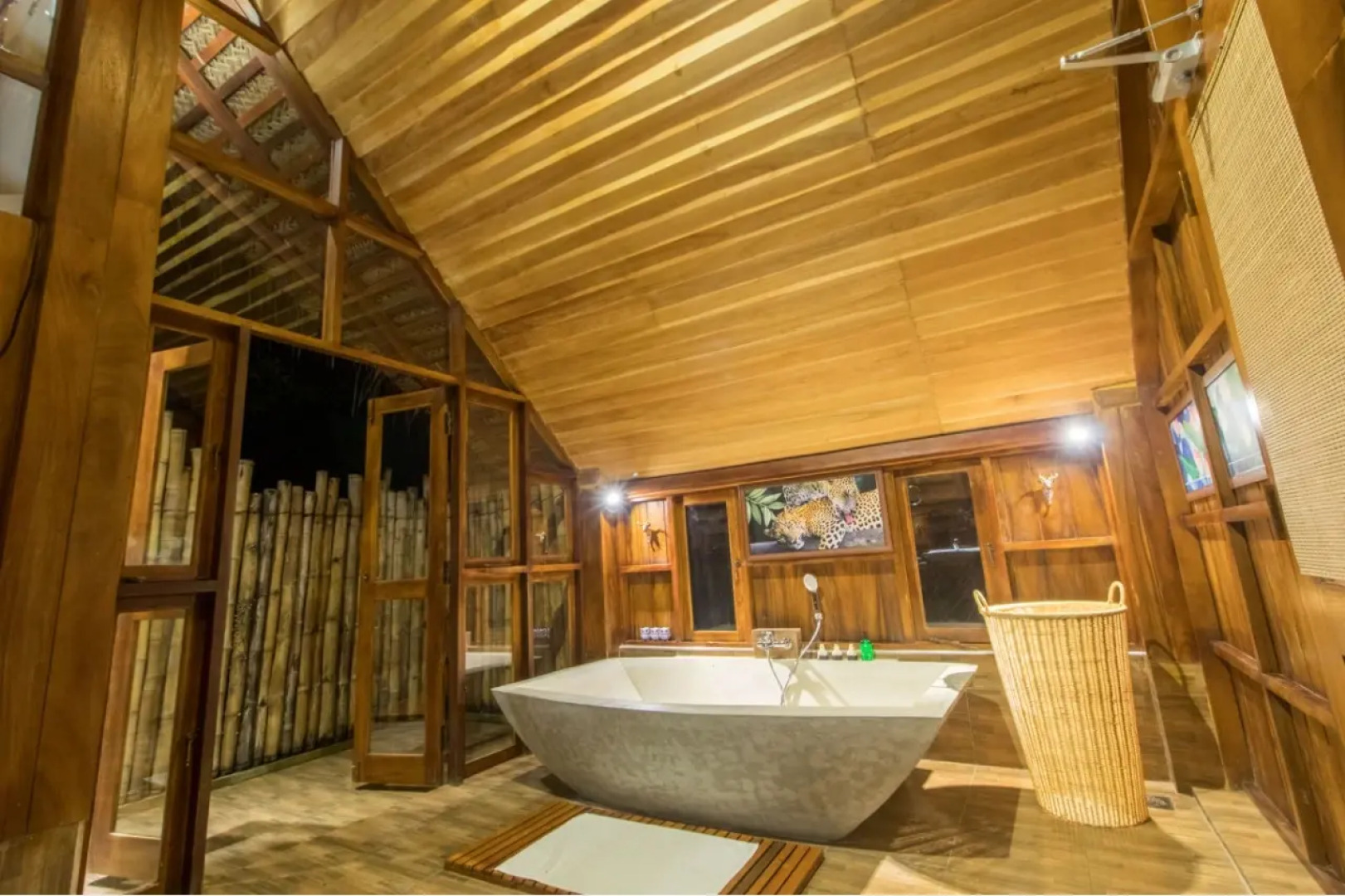 Thamaravila Wilpattu-Luxury Tented Safari Villas	