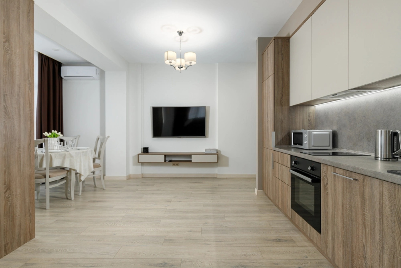 Апартаменты GeoApart Цветочная 30