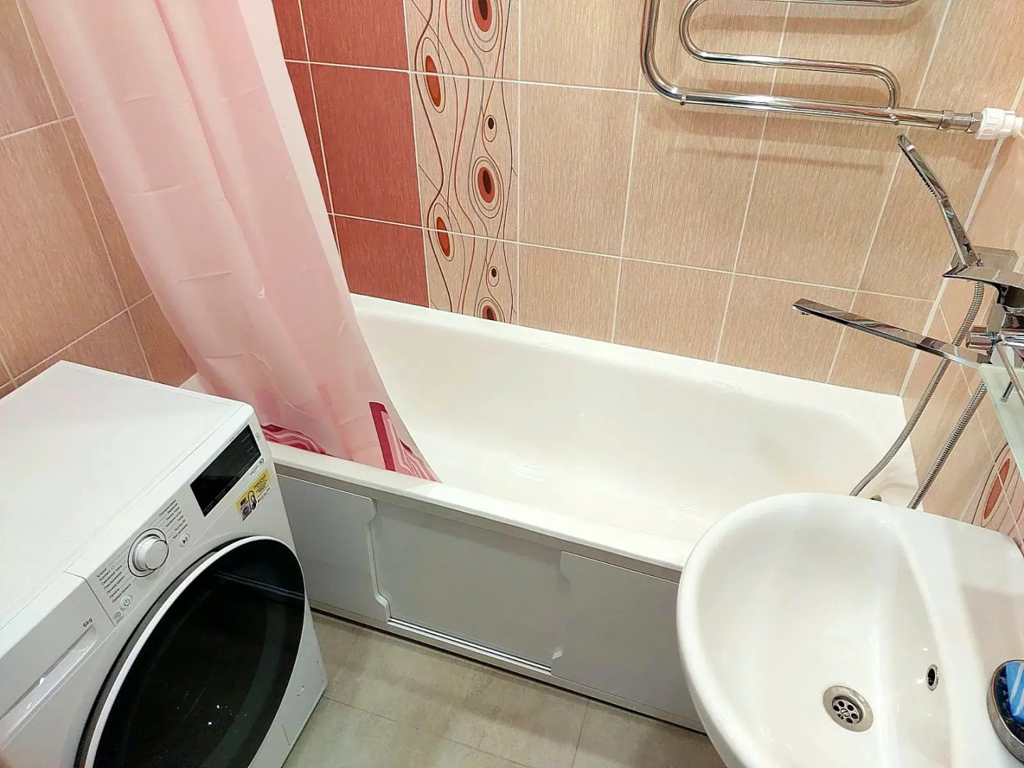 Апартаменты Современная 3-х комнатная квартира