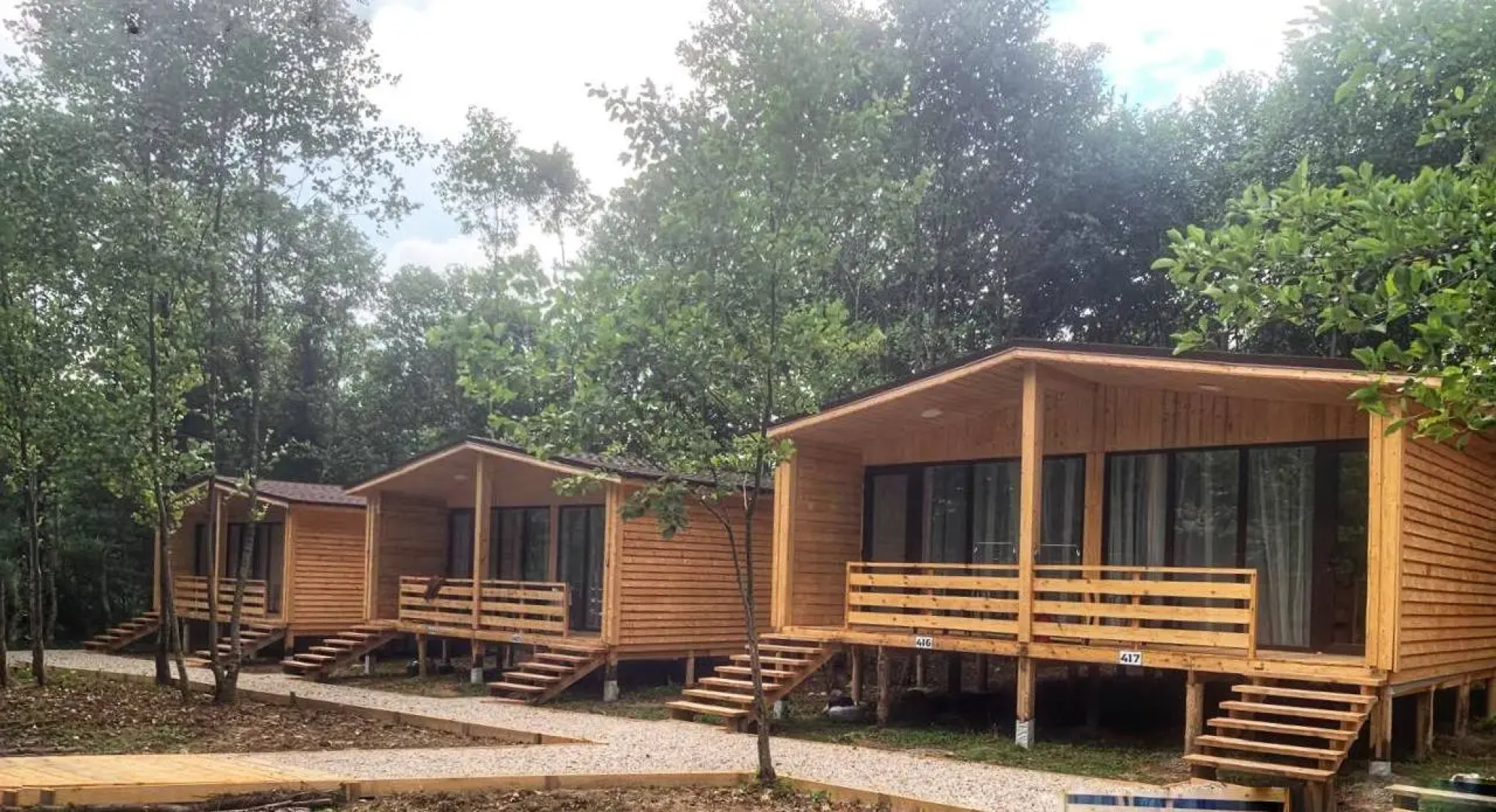 Отель Garuda Beach Village