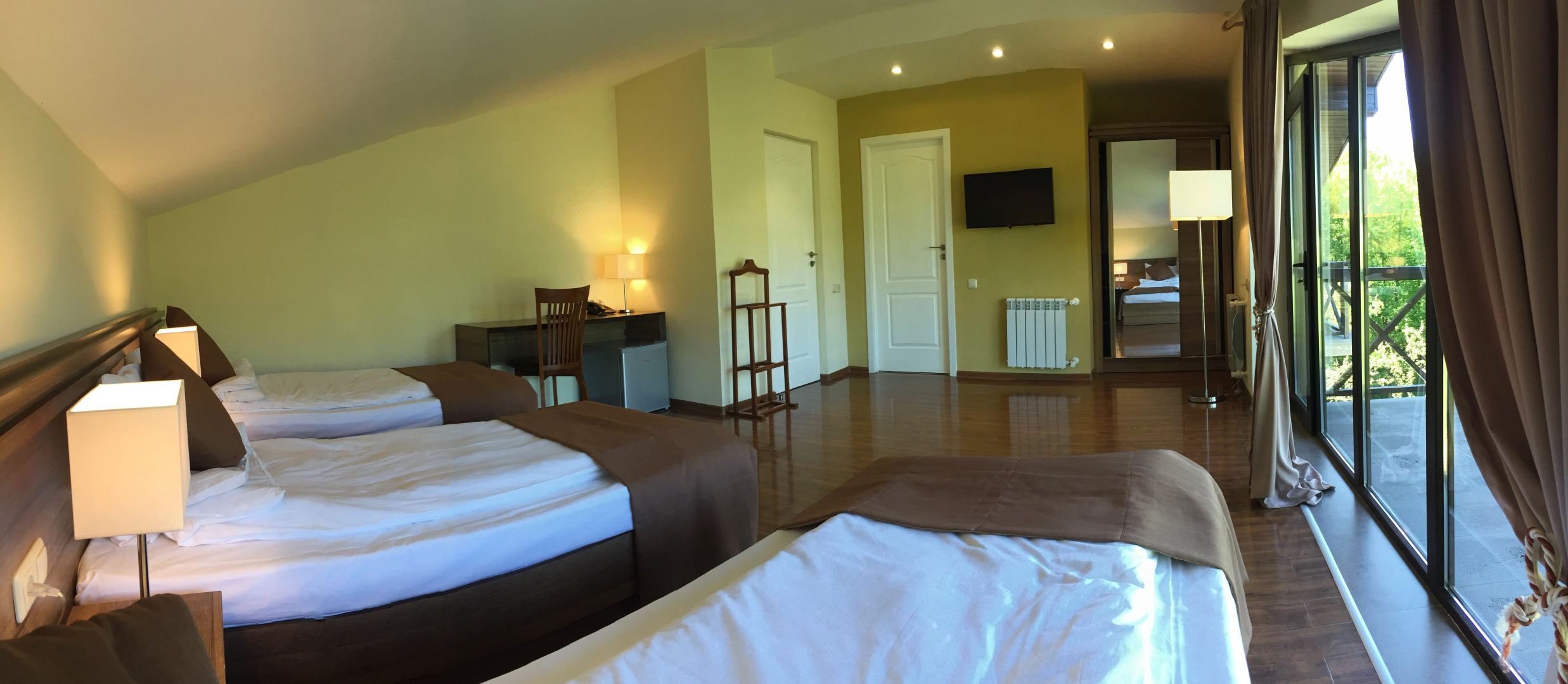 Гостиница Park Village Hotel and Resort