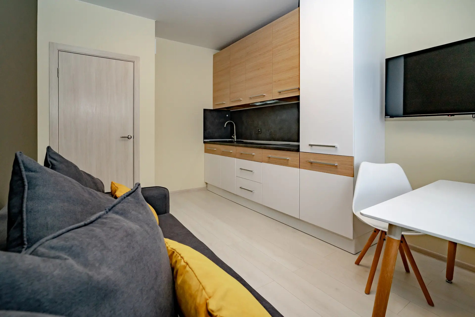 Квартира Некст 177