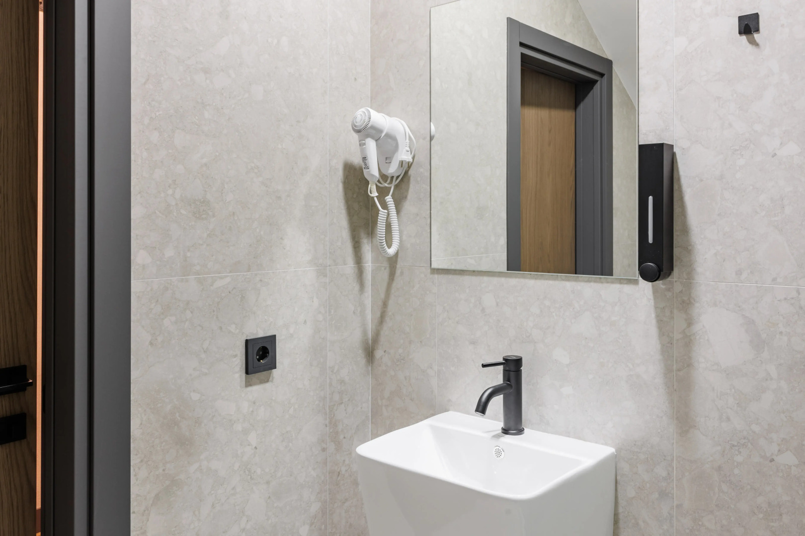 Хостел HohlÆnd