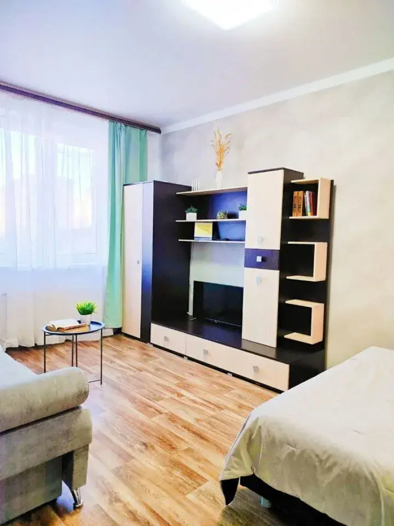 Квартира на улице Короленко 4