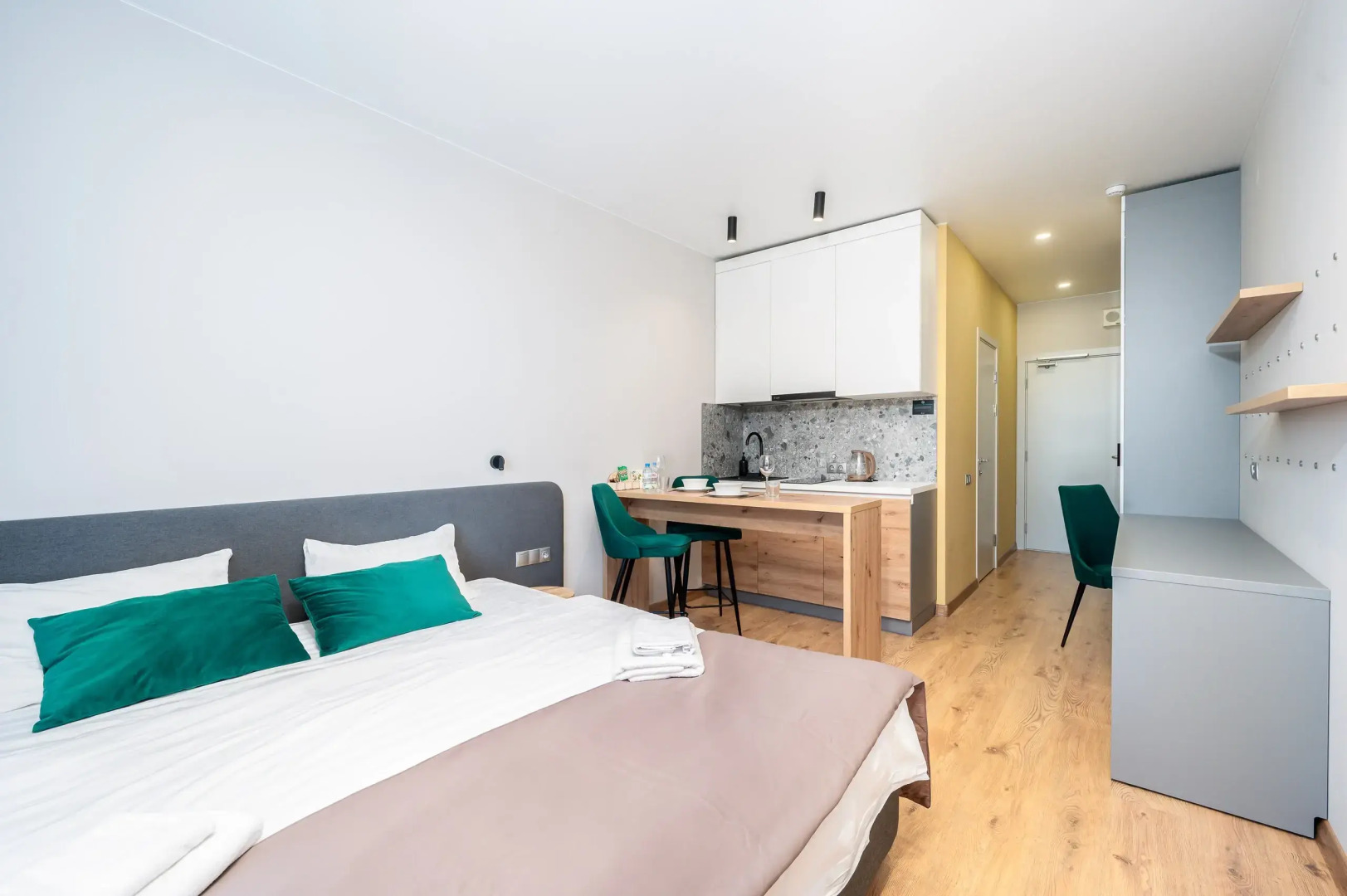 Апартаменты в Апарт-Отеле Kirovsky Avenir