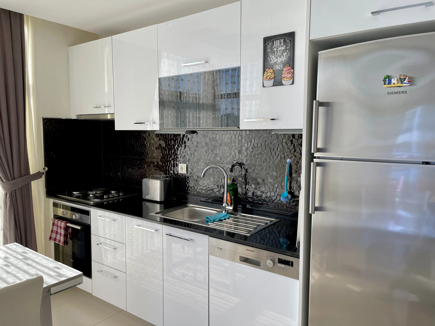 Апартаменты с видом на море 5*