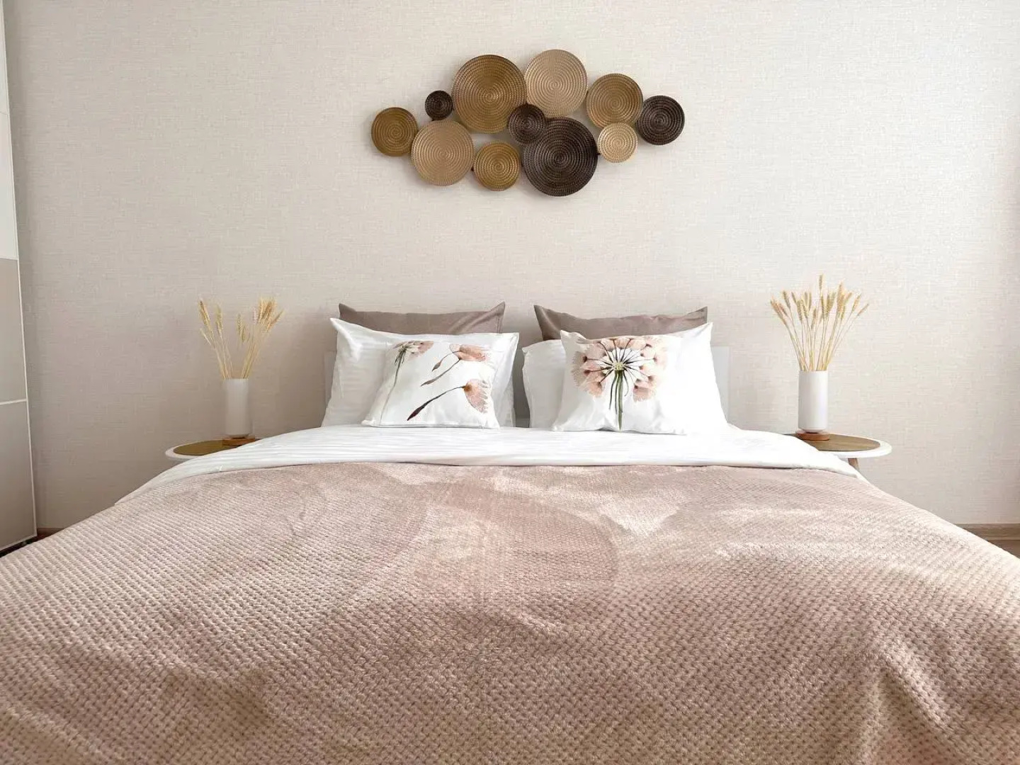 Квартира Kolos на Металлистов Satin home