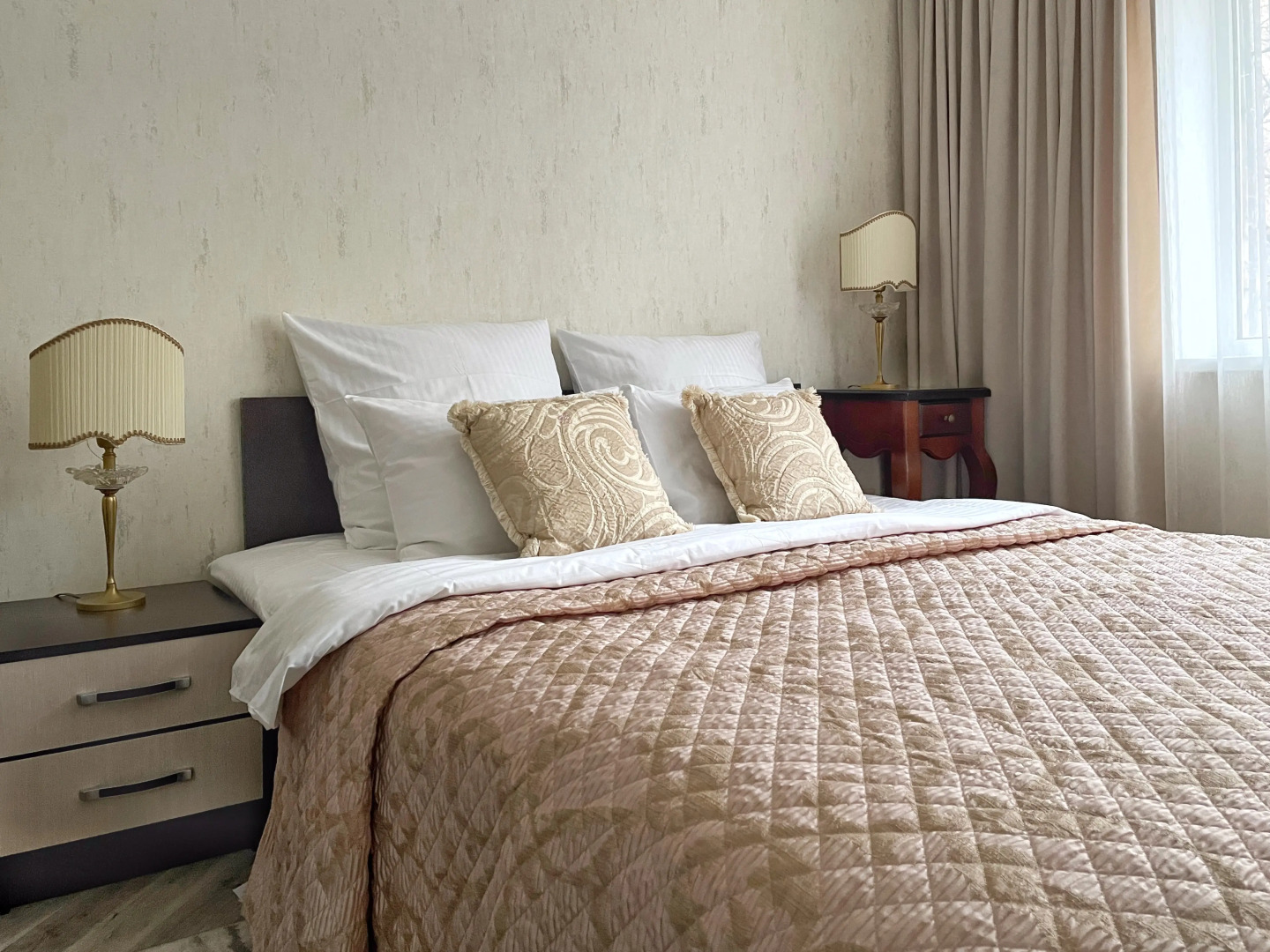 Апартаменты Еськова 1