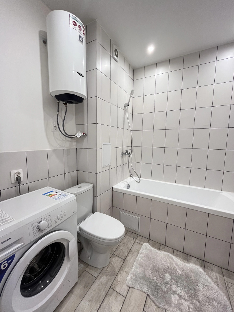 Квартира Красивая Двухкомнатная Рядом с Головой Ленина