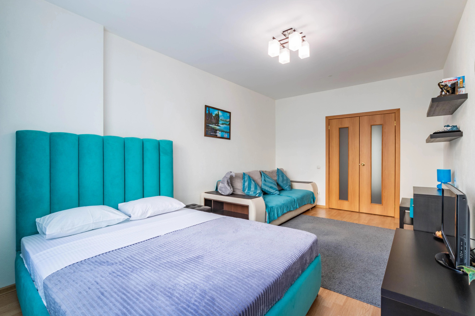 Апартаменты DreamHouse 8 марта 167