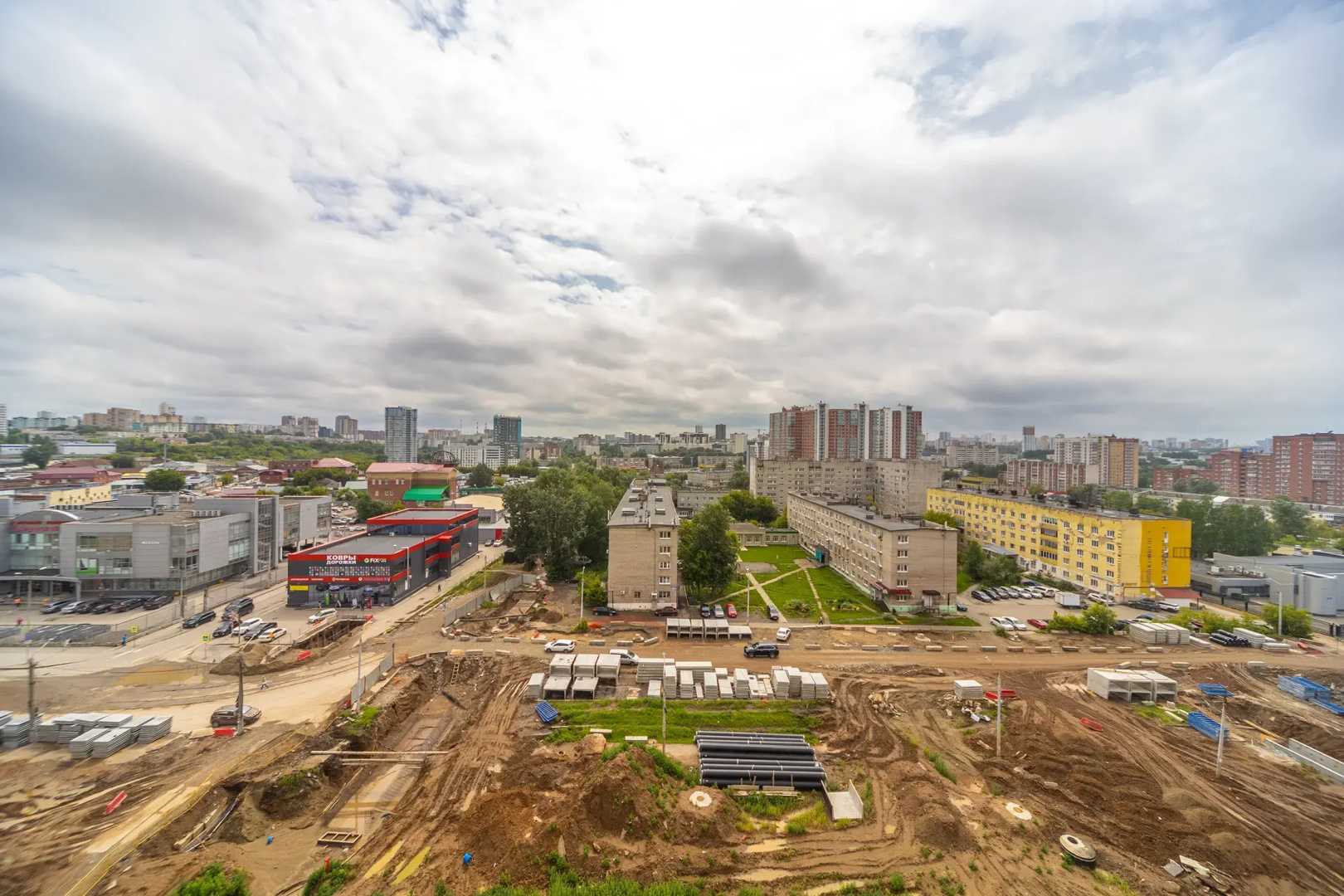 Квартира Большая Уютная Квартира в Центре Перми