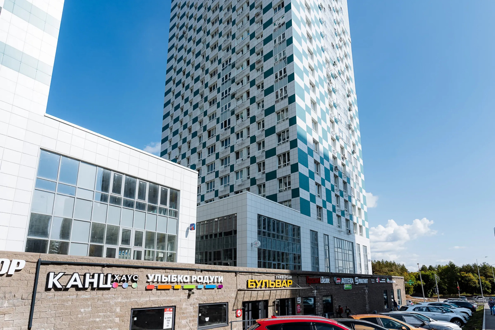 Апартаменты студия на бульваре Давлеткильдеева 5