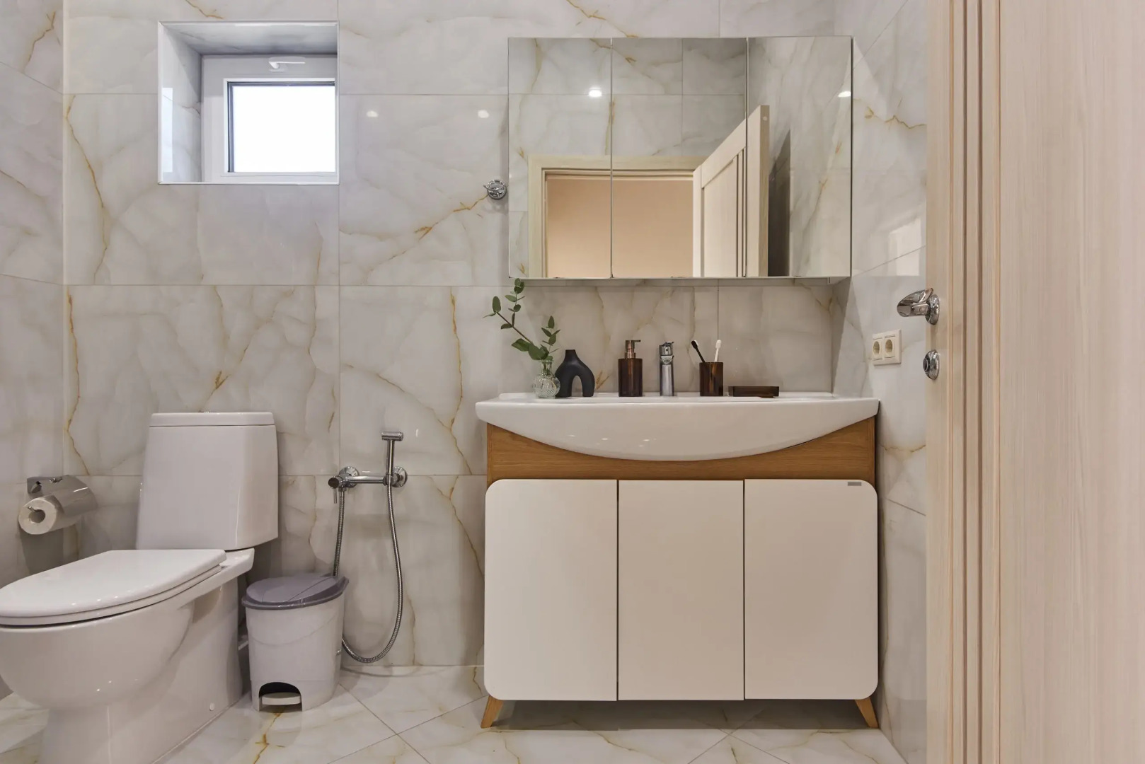 Вилла Усадьба Высокое с Панорамным Видом и Бассейном