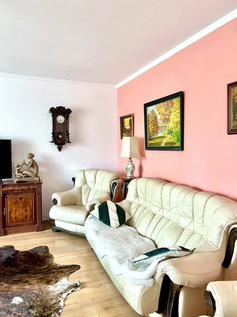 Квартира Комфортная Трехкомнатная в Самом Центре