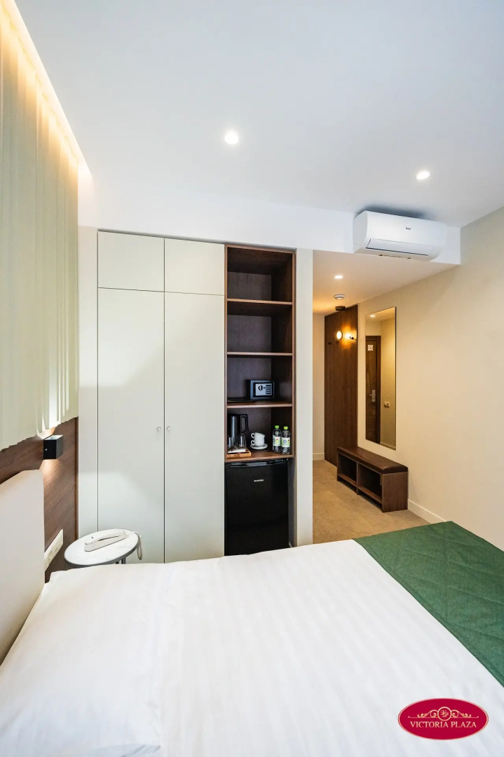 Отель Виктория Плаза