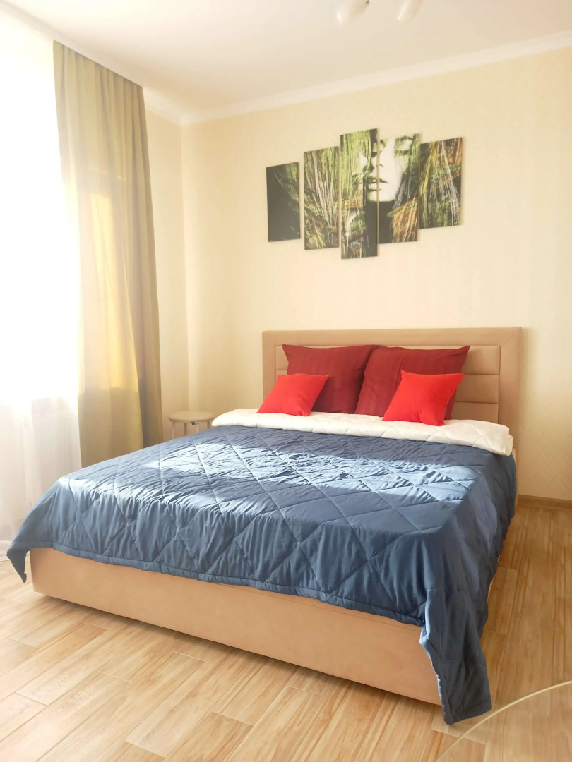 Квартира на Таврической улице 9/4