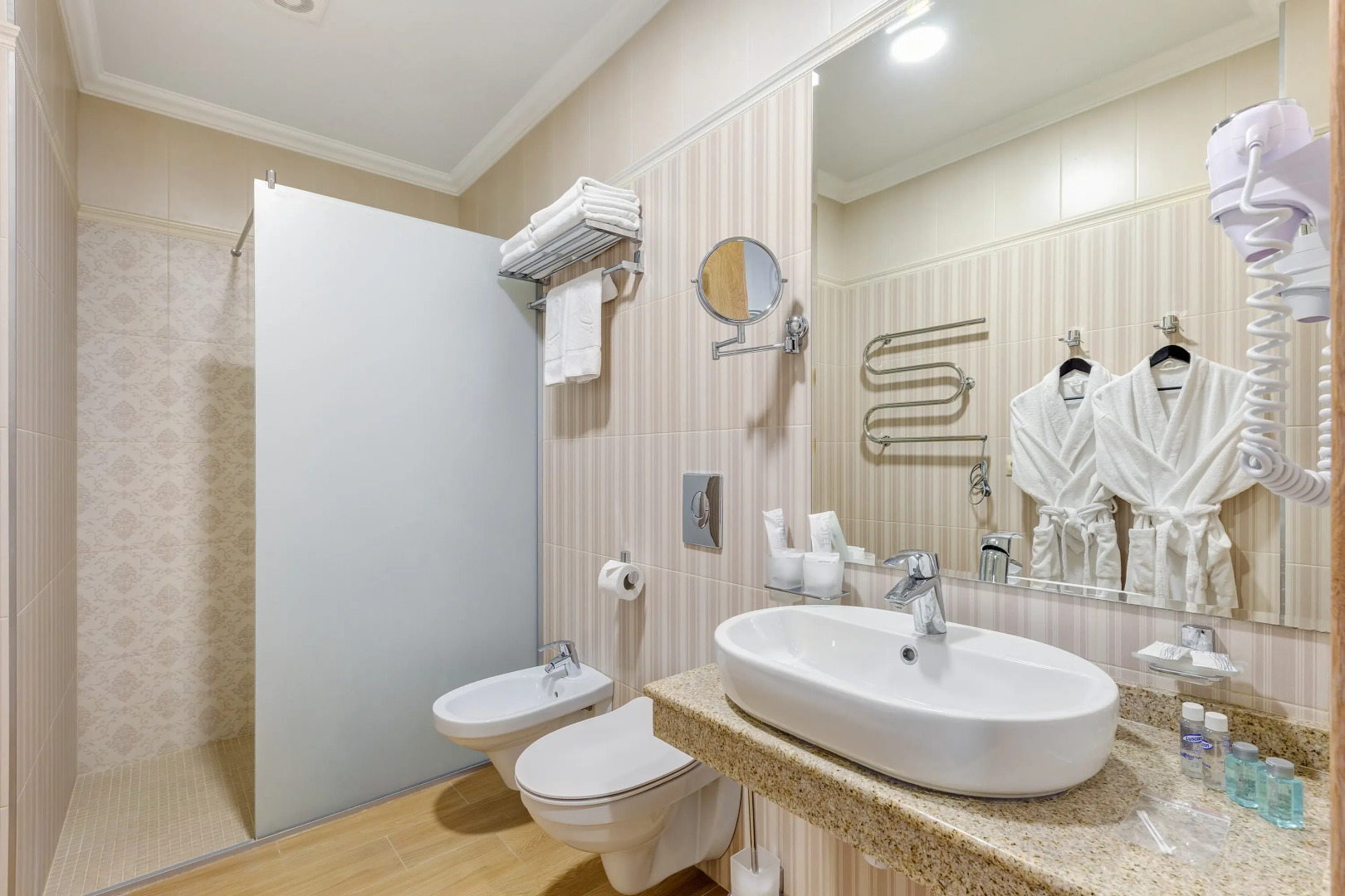 Отель Лермонт