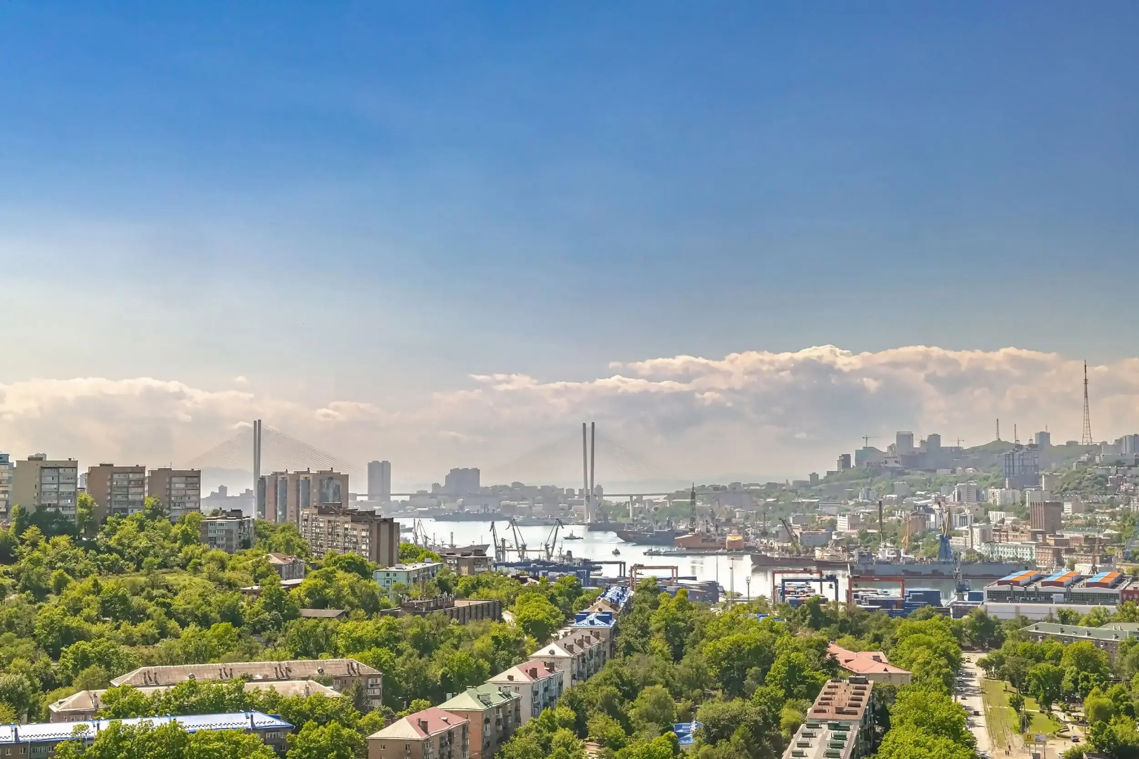 Апартаменты TopHouse на Нестерова 1