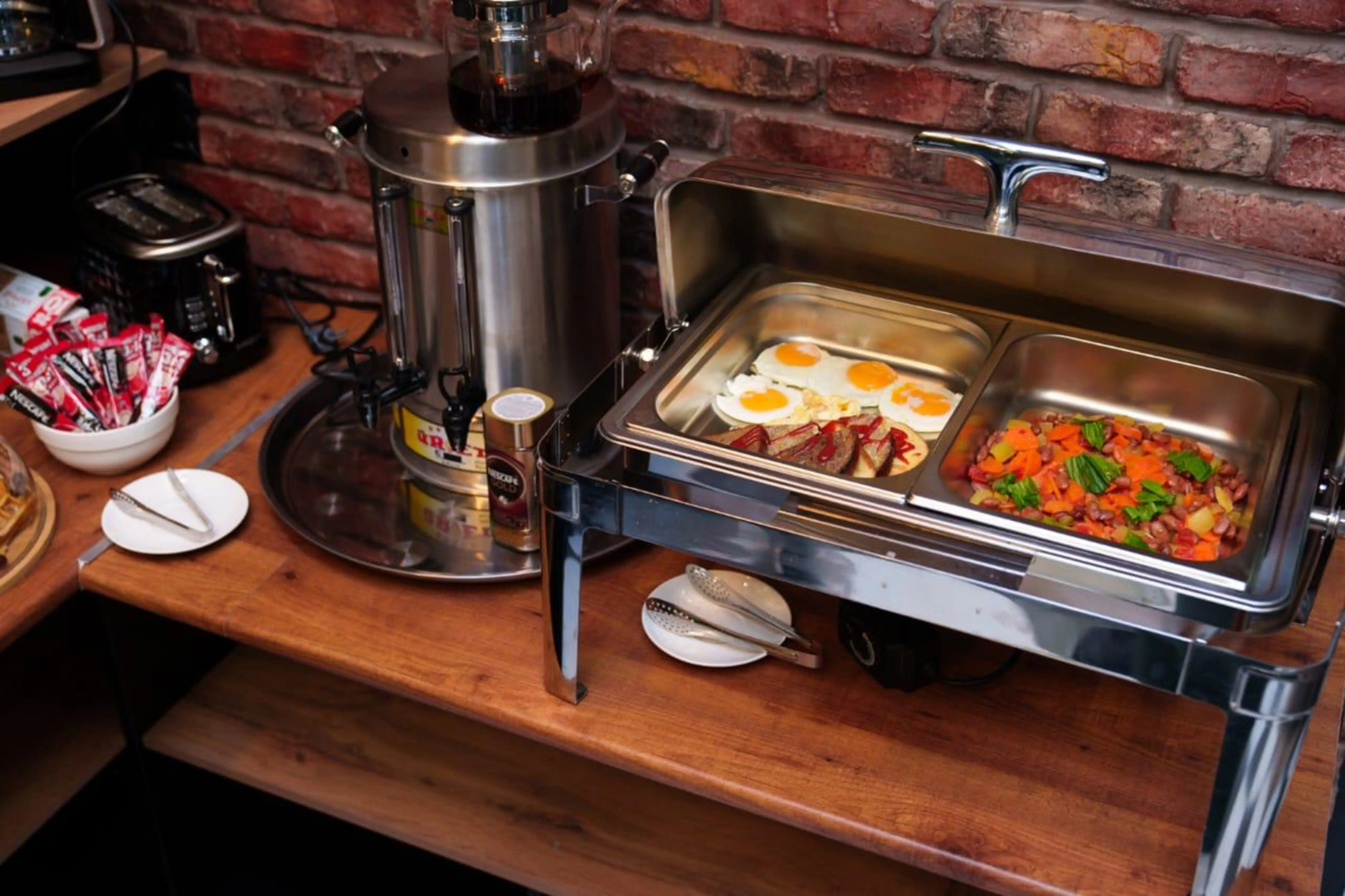 Отель Twelve Inn