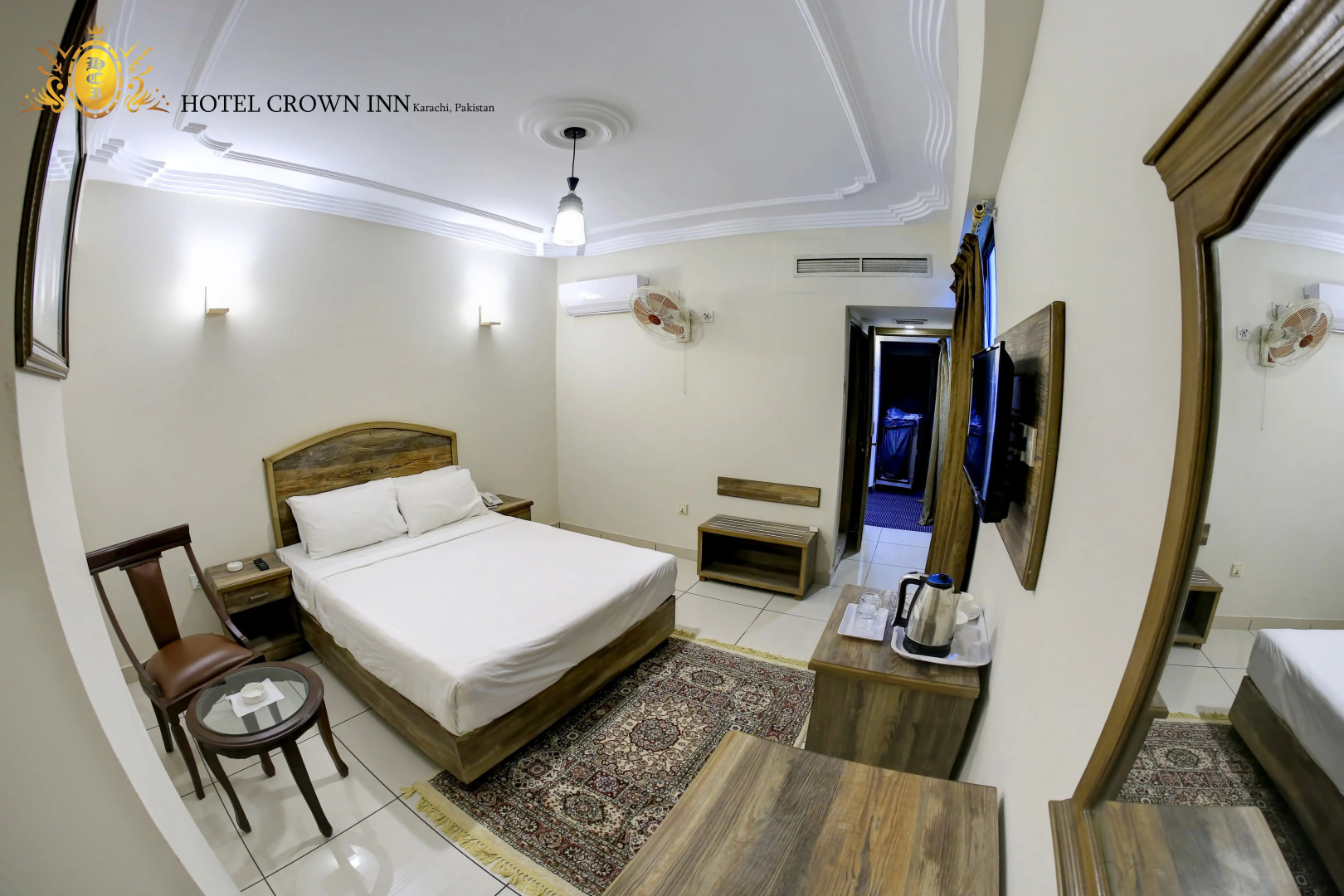 Отель Crown Inn