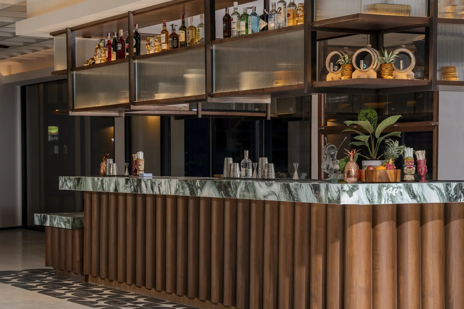 Отель Tribe Phuket Patong - Новый Отель