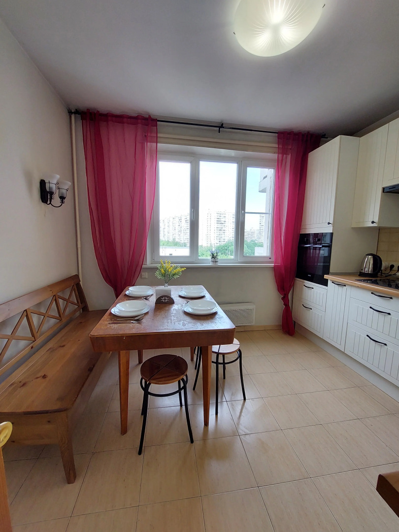 Квартира Просторная квартира рядом с м. Митино