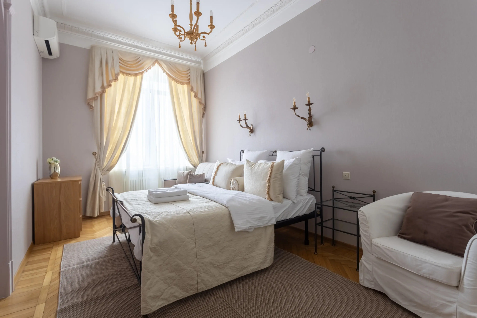 Апартаменты Улучшенные с балконом и видом на реку