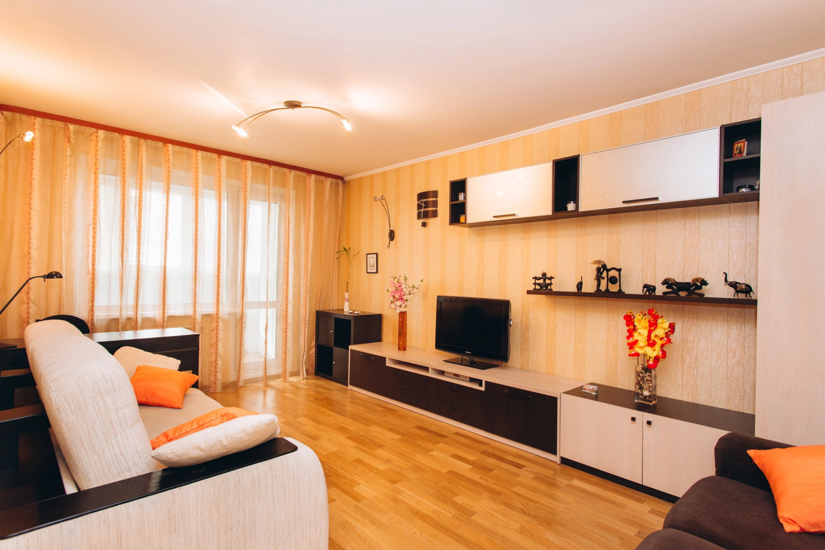 Апартаменты Кузнечная 82