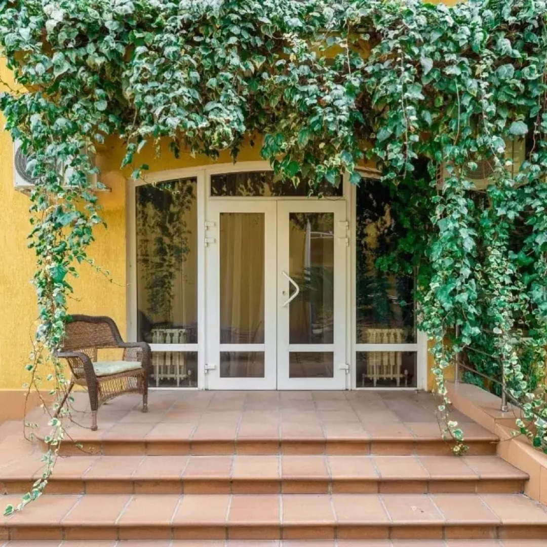 Апартаменты У Моря С Бассейном в ЖК Солнечный апр17