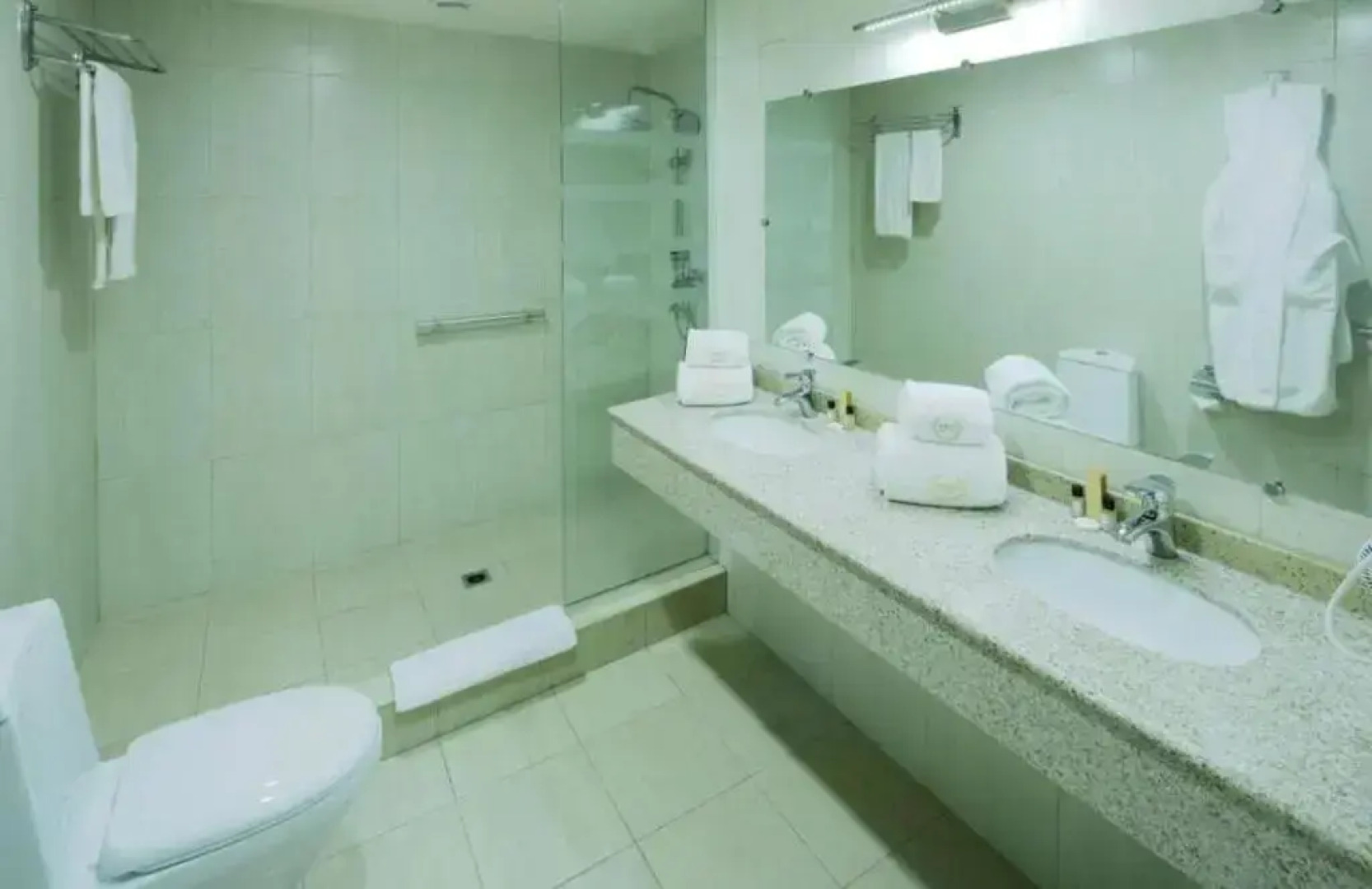 Отель Nairi Yerevan