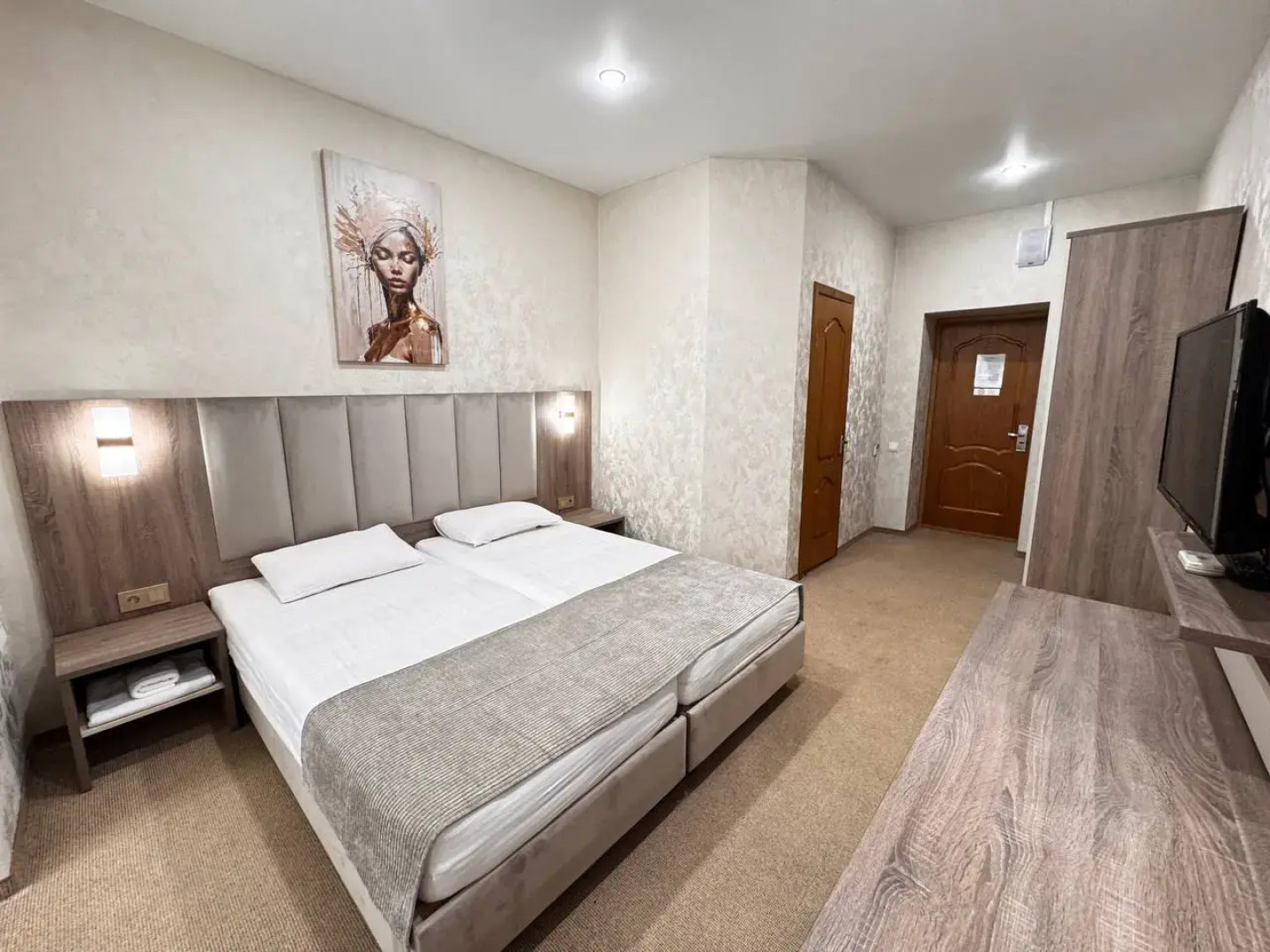 Отель Феодосия