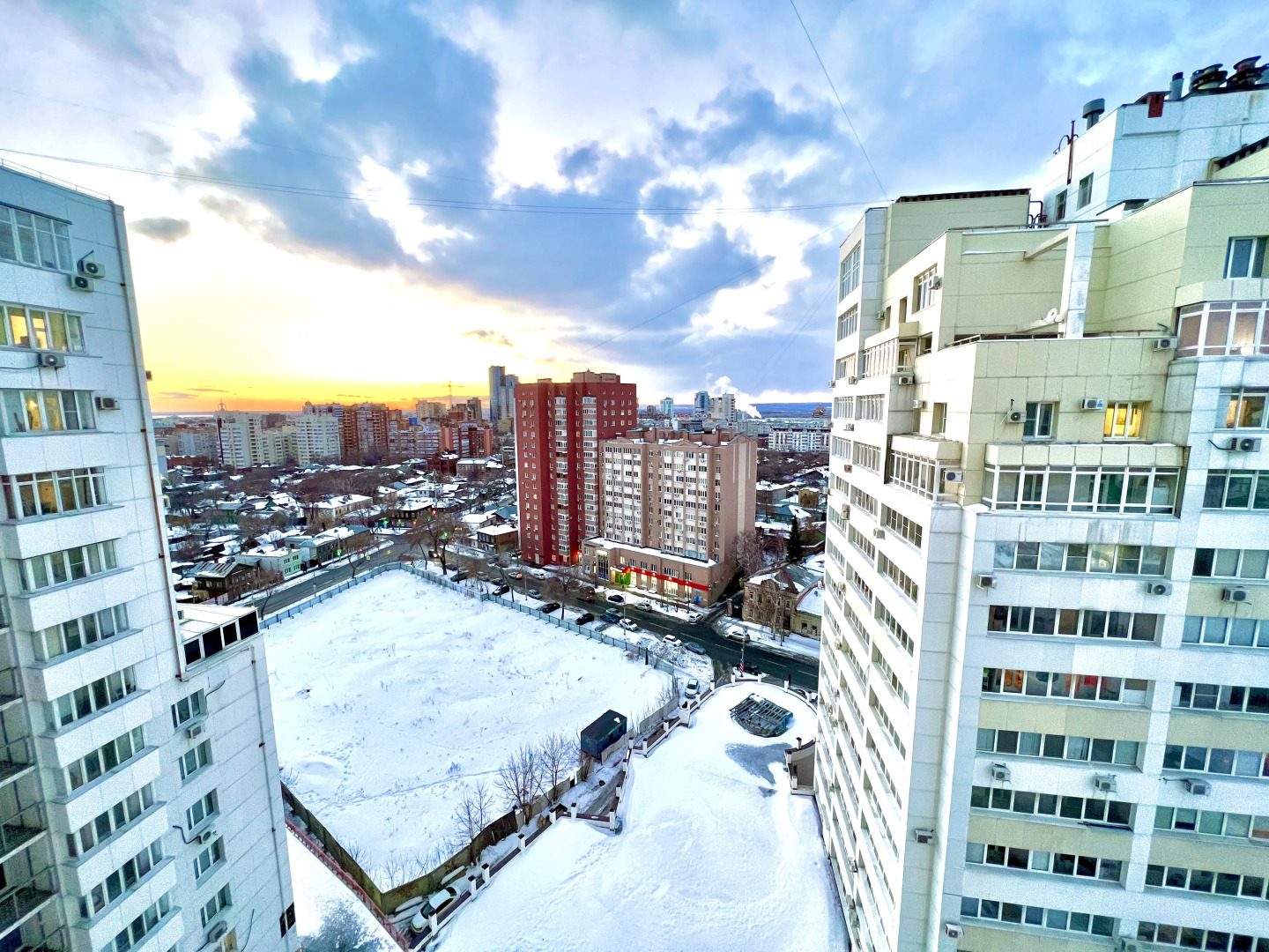 Уютные Апартаменты рядом с Губернским рынком (ул. Маяковского 95)