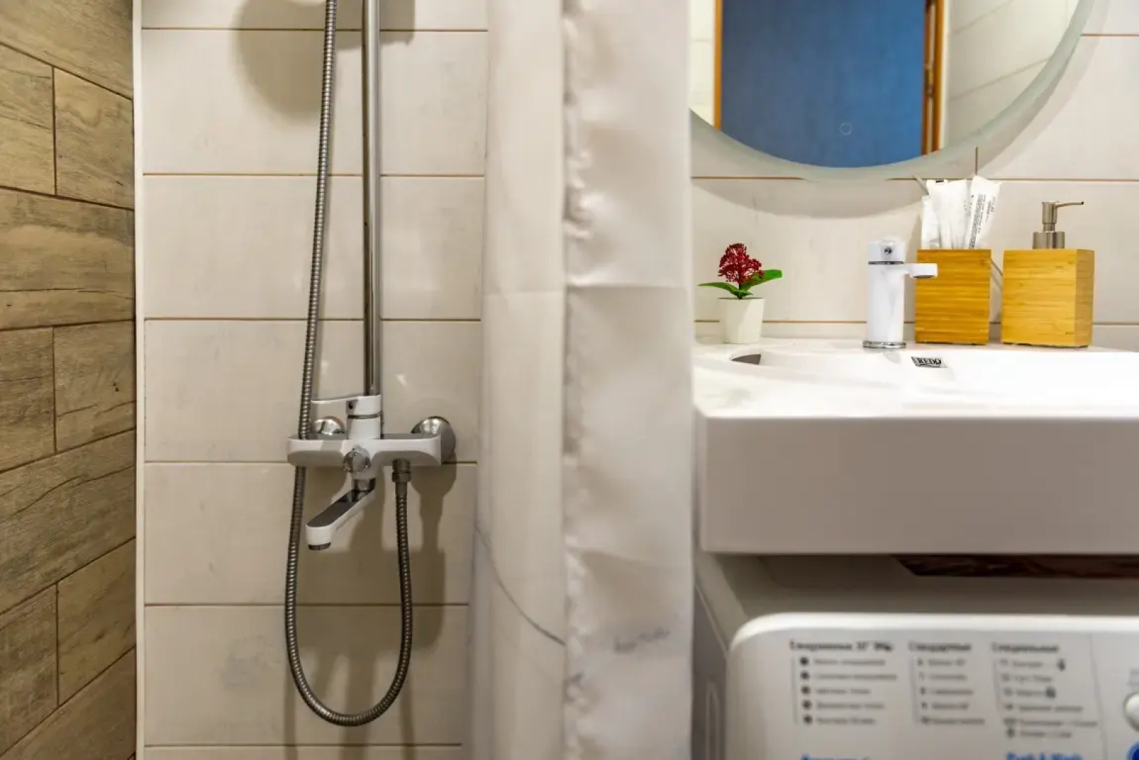 Апартаменты Улучшенные с Красивым Видом в Тырнаузе от Квартирукинг