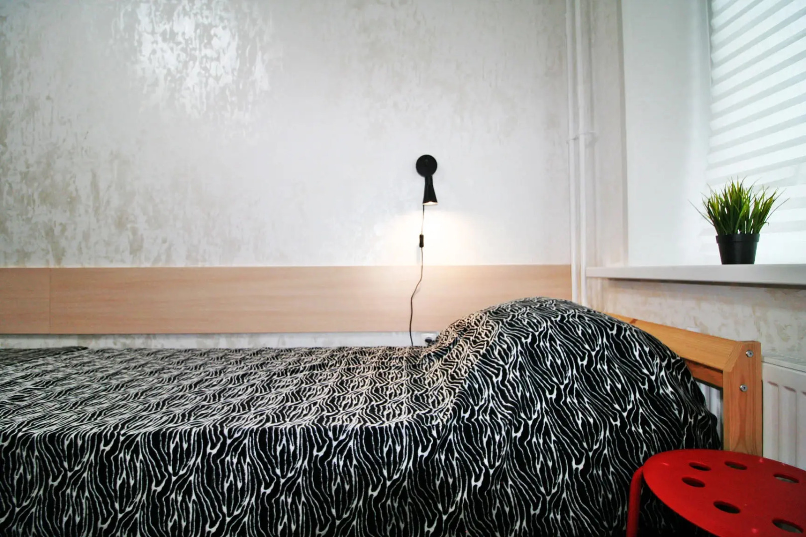 Квартира Арт-Галерея на Восточной 2к Посуточно Кириши