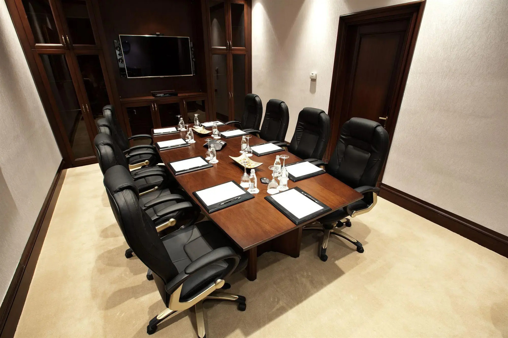 Отель InterContinental Almaty