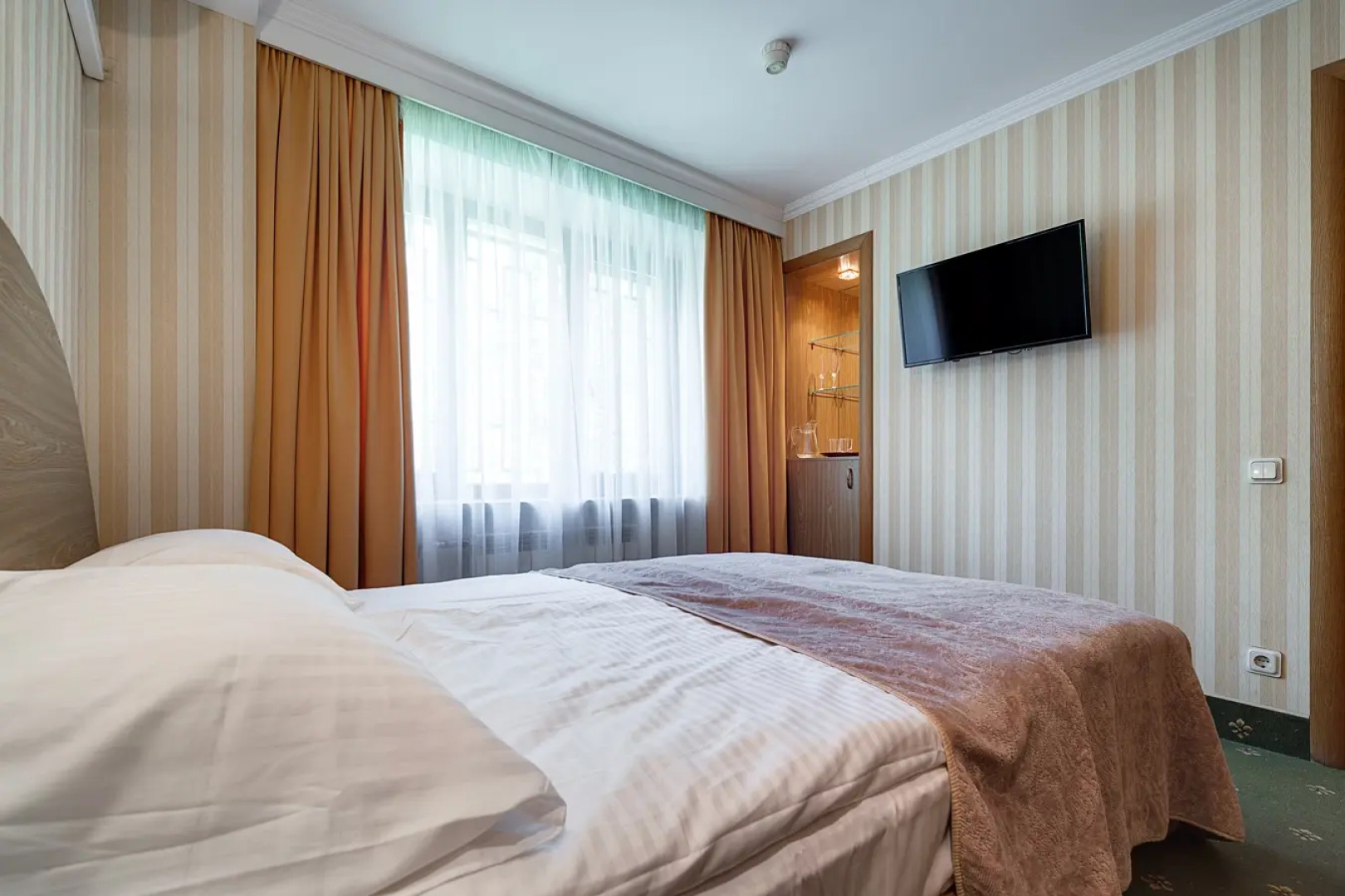 Отель КУ-КУ 2