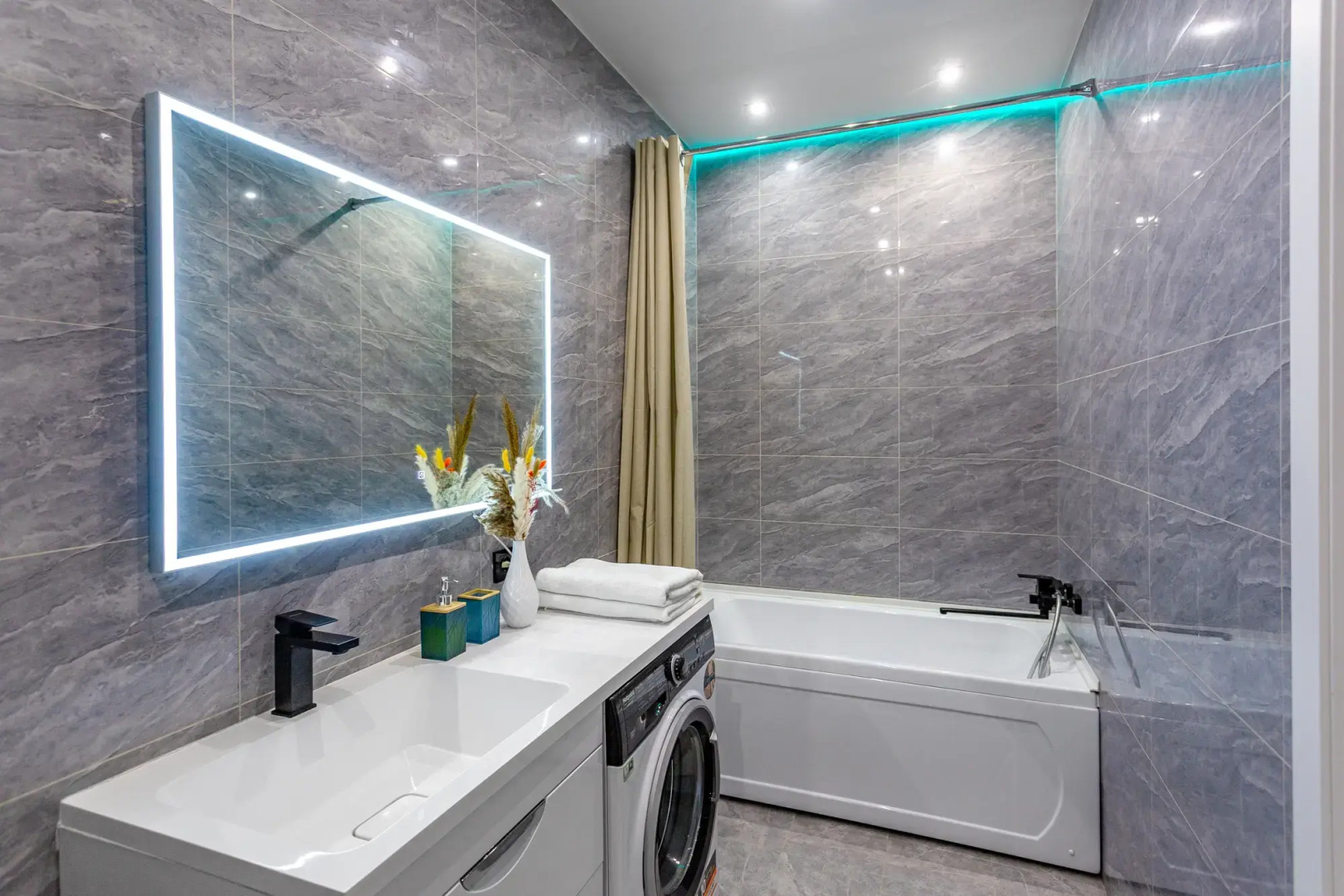 Апартаменты с витражом